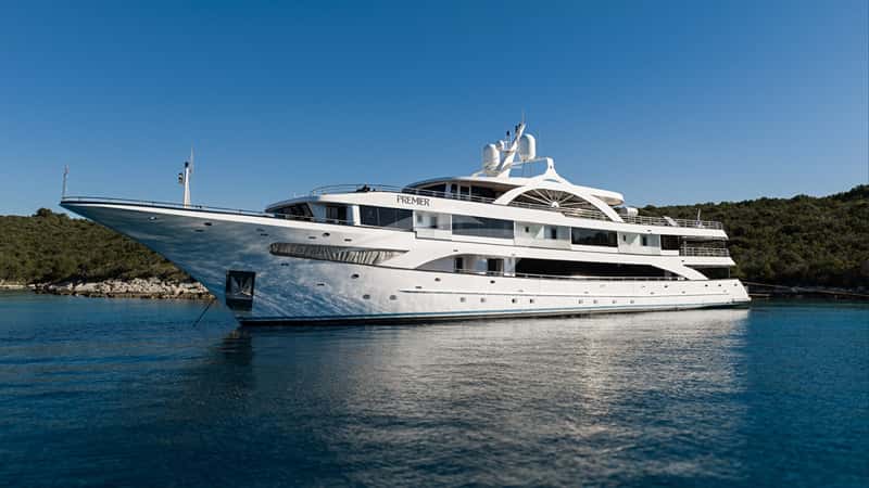 PREMIER 55m motor yacht charter, photo 2