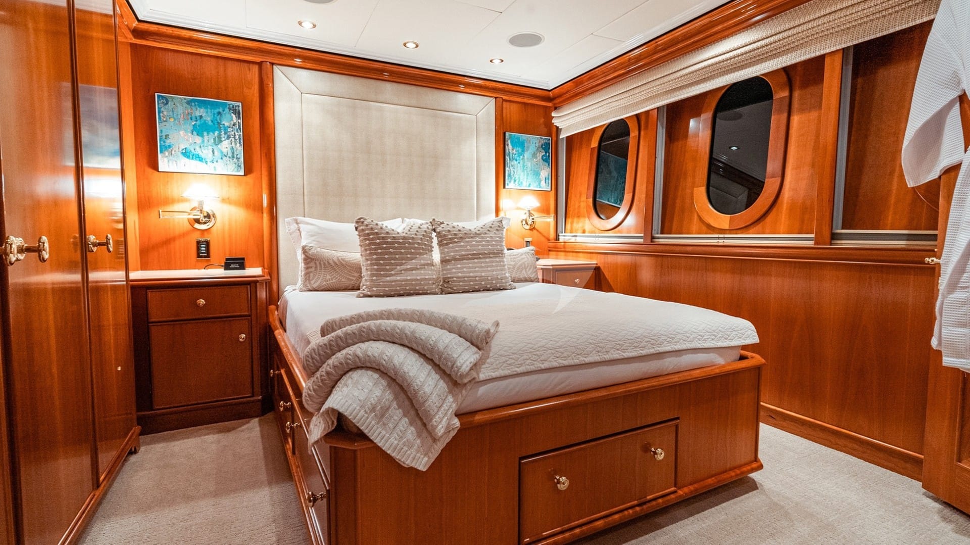 Queen Guest Stateroom