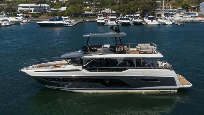 KNOT NEGOTIABLE 19m motor yacht charter, photo 2