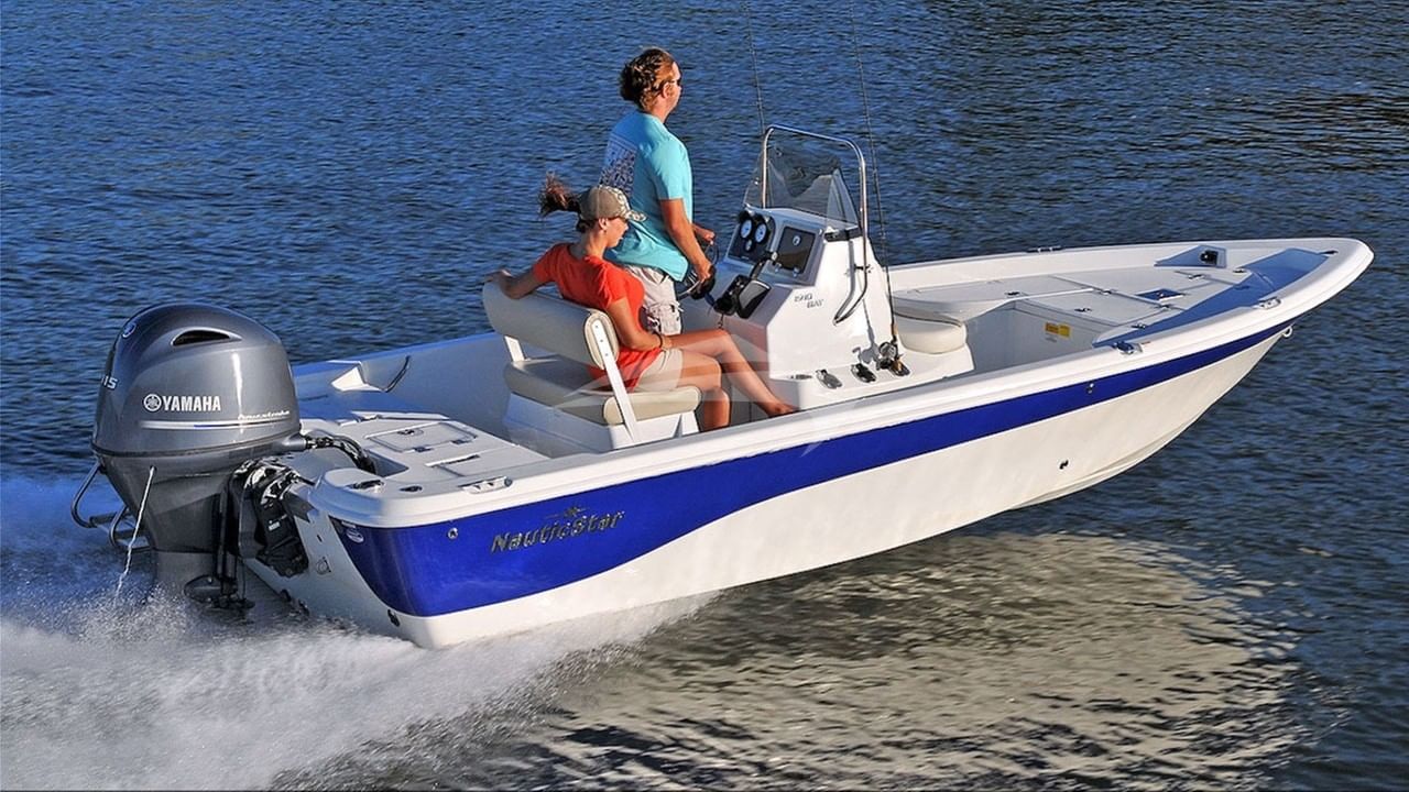 NauticStar Bay 1920 tender on One Net