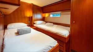 JFA_Vitters_82_Sailing_yacht_for_charter_BGYB_12