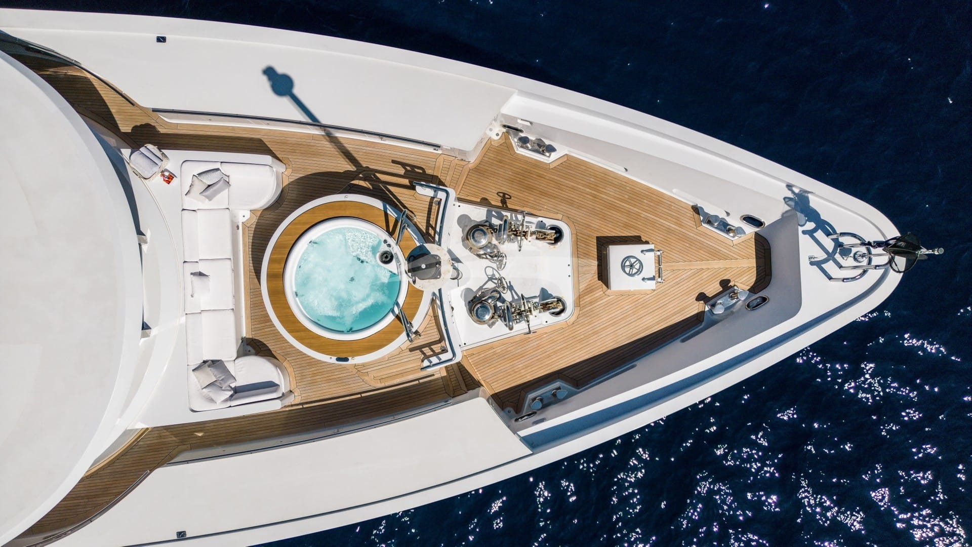 Jacuzzi Owner's Deck Forward