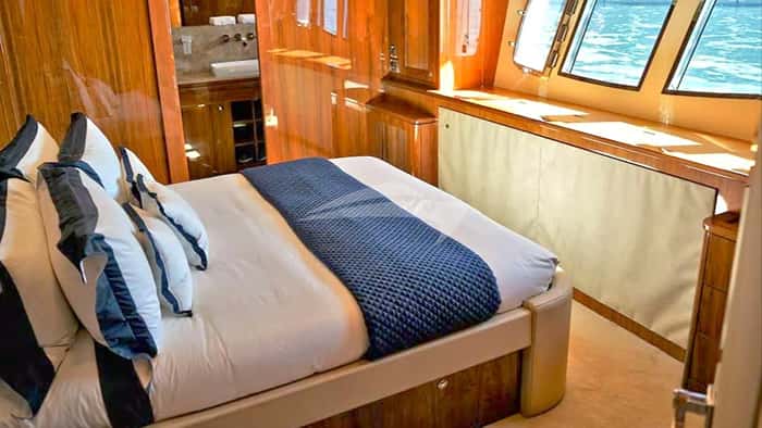 CHAOS 30m motor yacht charter, photo 5
