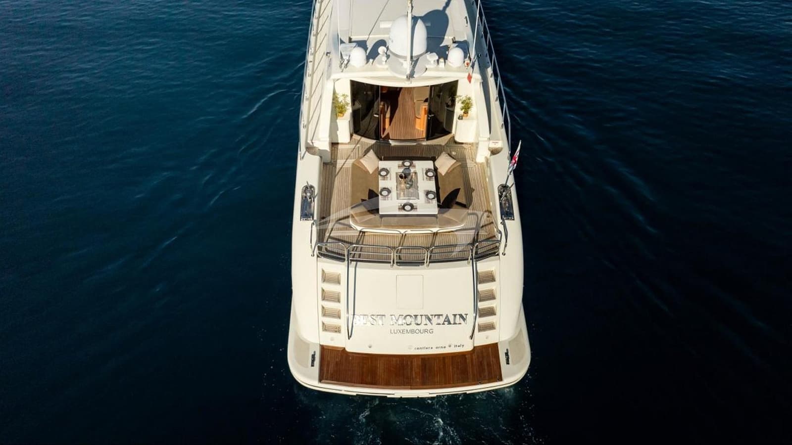 BEST MOUNTAIN, photo from the yacht portfolio 23