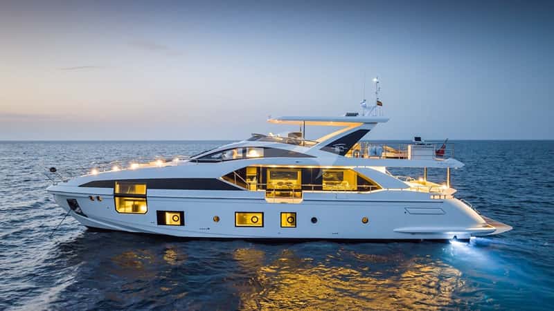 ZOZO 27m motor yacht charter, photo 10