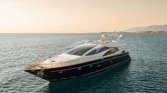 ANLIA 26m motor yacht for charter
