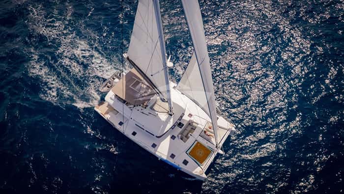 BLUEWINDS 17m sailing yacht charter, photo 2