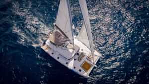 Yacht Charter BLUEWINDS