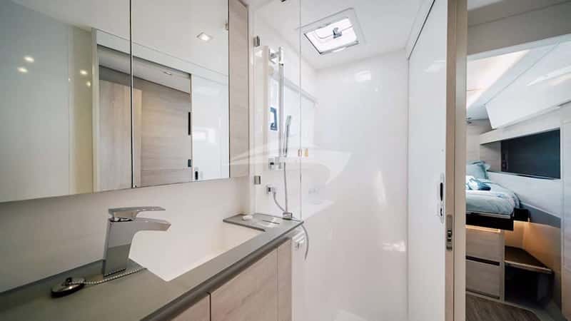 SALTY DOG 15m sailing yacht charter, photo 8