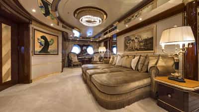 Master Lounge