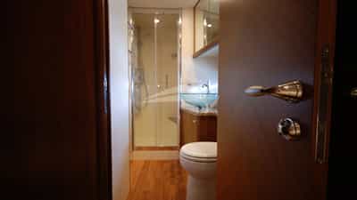 VIP bathroom