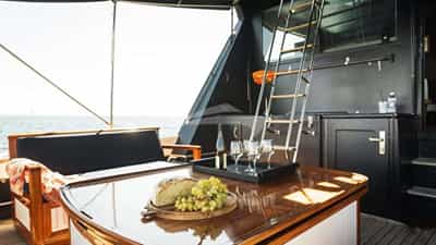Deck Dining