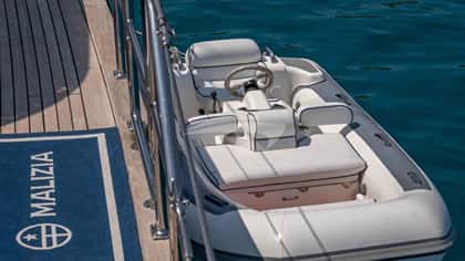 MALIZIA 25m sailing yacht charter, photo 13