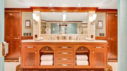 VALHALLA 46m motor yacht charter, photo 12