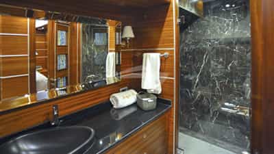 Foe VIP bathroom