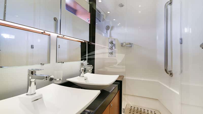 LEGACY 19m motor yacht charter, photo 6