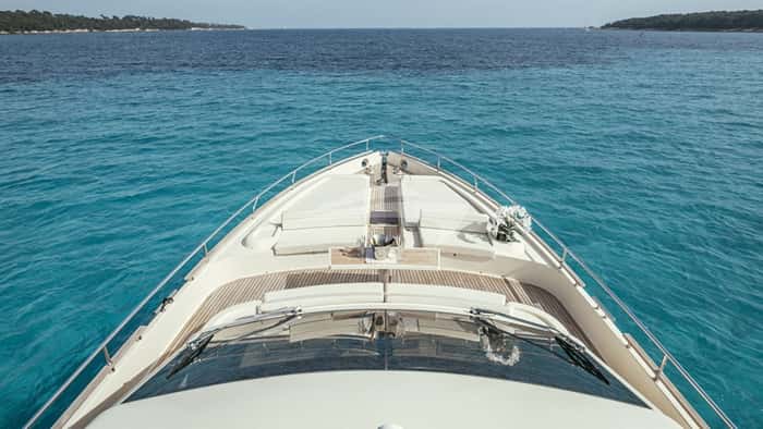 TO ESCAPE 21m motor yacht charter, photo 5