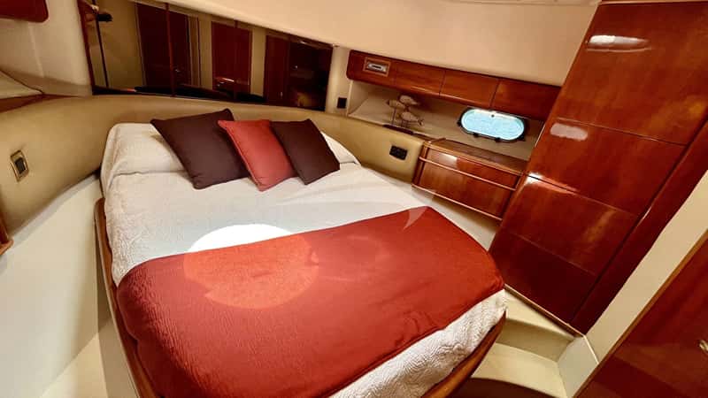 MORENA I 22m motor yacht charter, photo 7