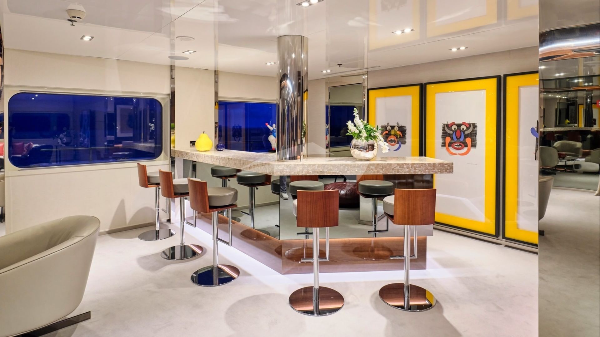 Bridge Deck Salon Bar