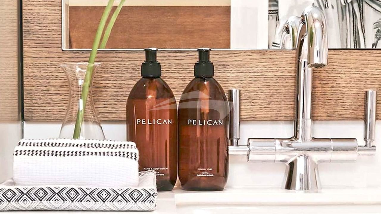 Master Bathroom Detail