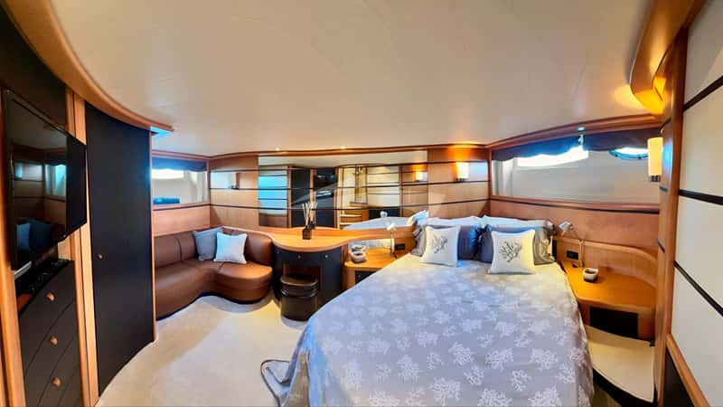 STINGER 24m motor yacht charter, photo 5