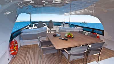 Alfresco Dining