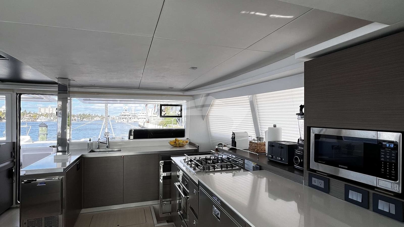 ANDIAMO TUTTI, photo from the yacht portfolio 12