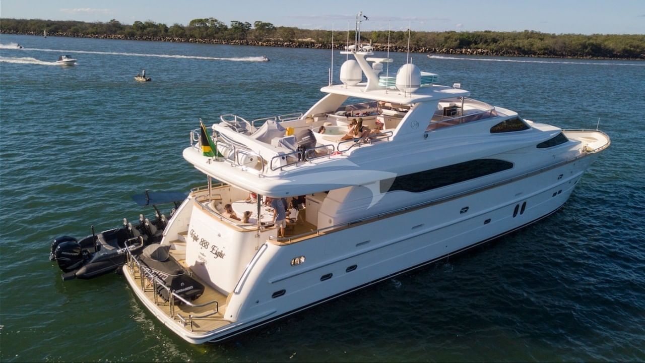 Triple 888 Eight yacht