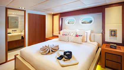 CHAMPAGNE SEAS 50m motor yacht charter, photo 10