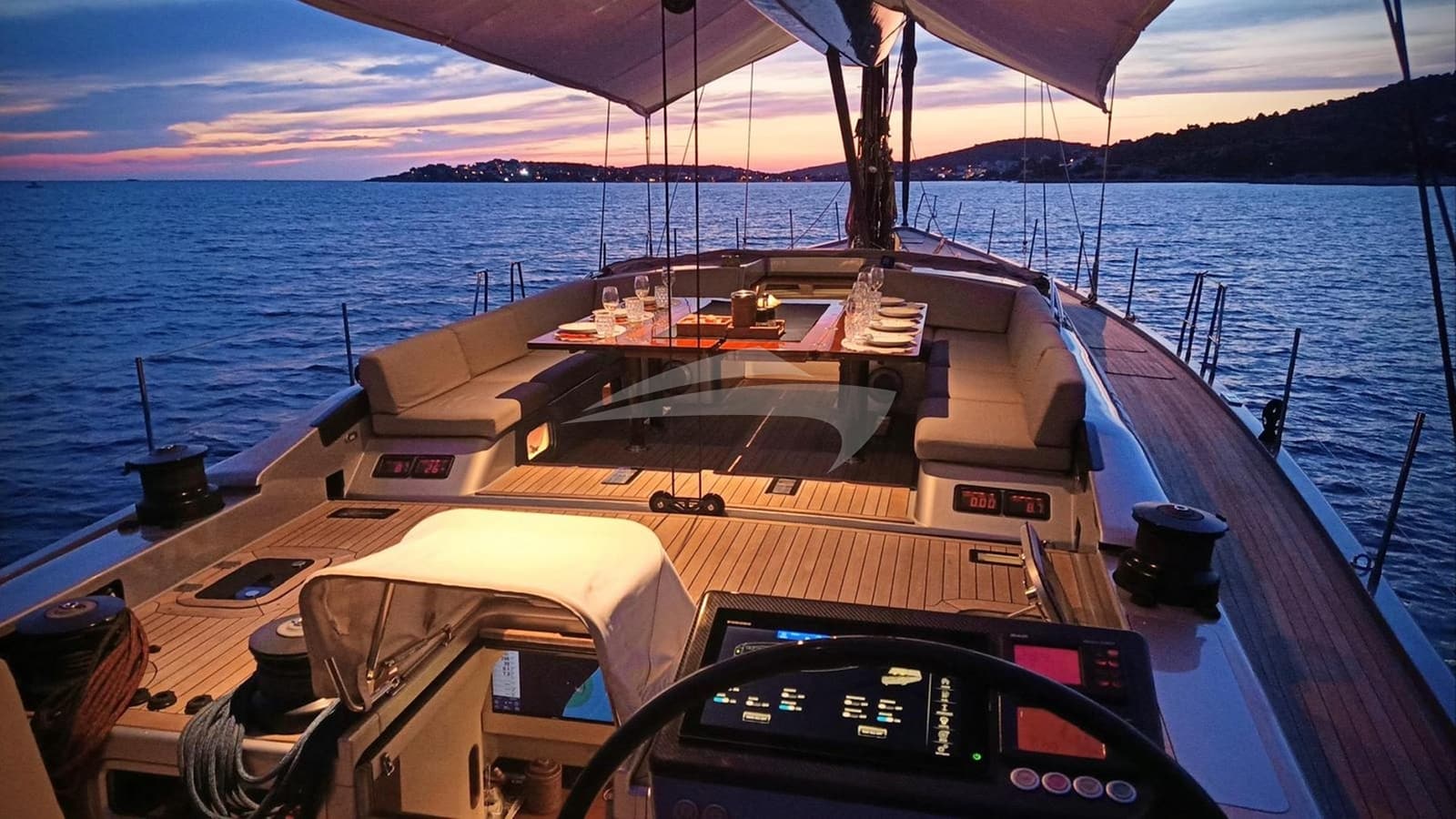 LA LOEVIE, photo from the yacht portfolio 6