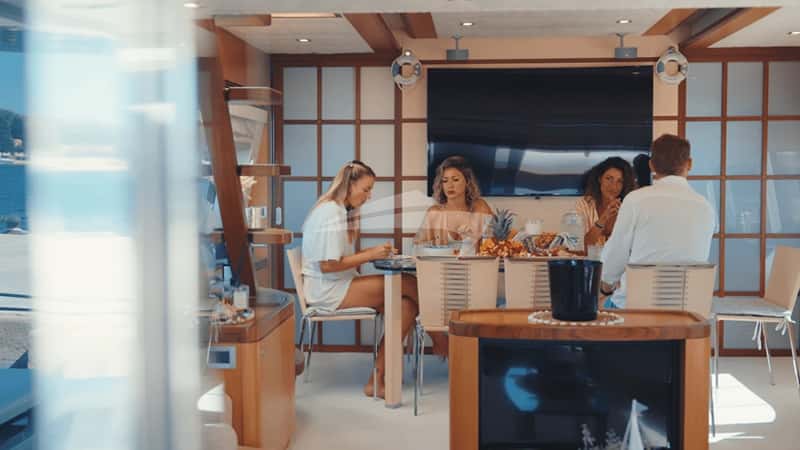 LINNETT 23m motor yacht charter, photo 6