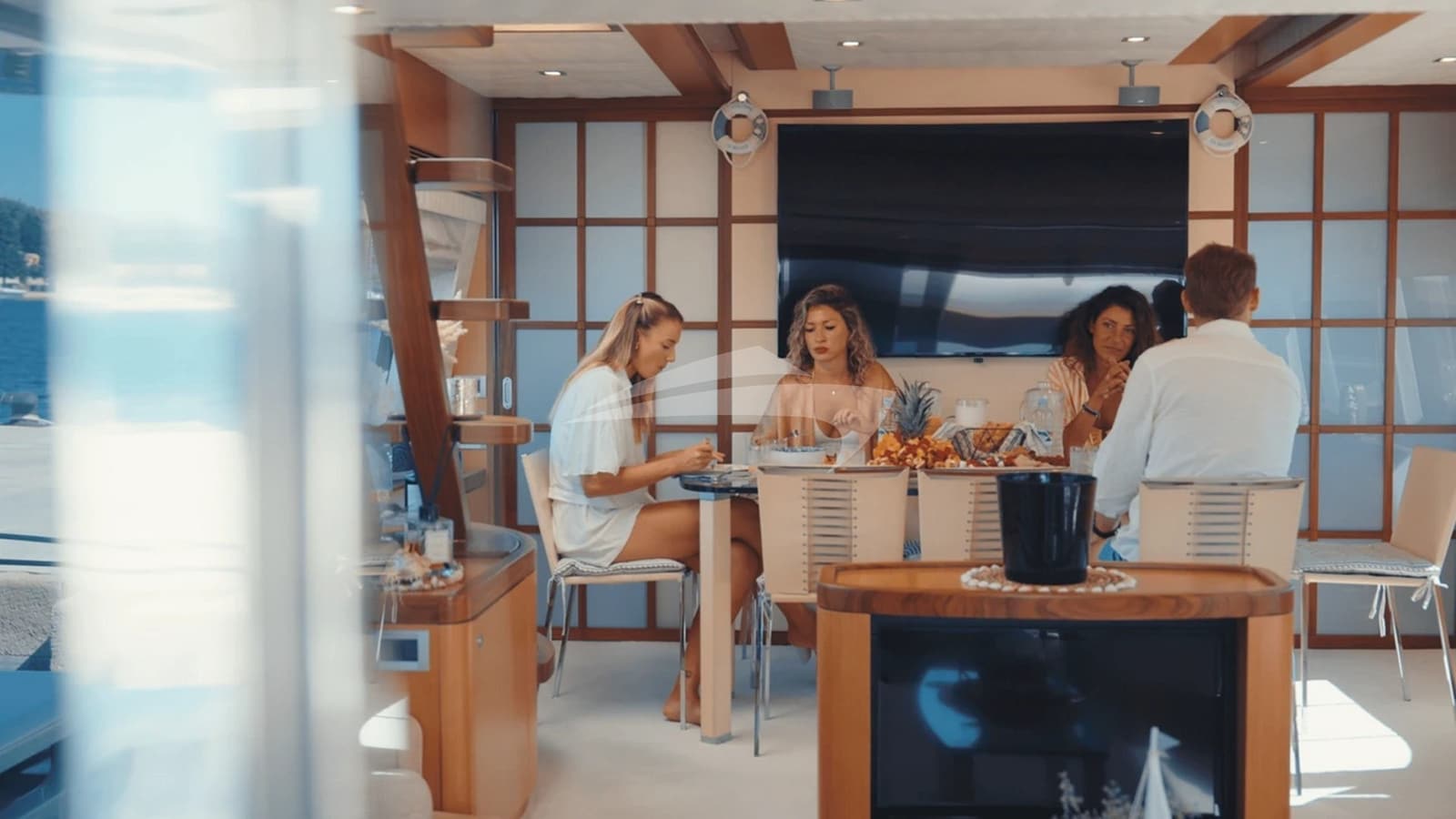LINNETT, photo from the yacht portfolio 5