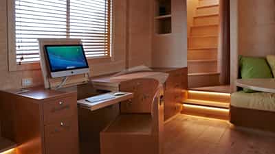 Saloon Desk