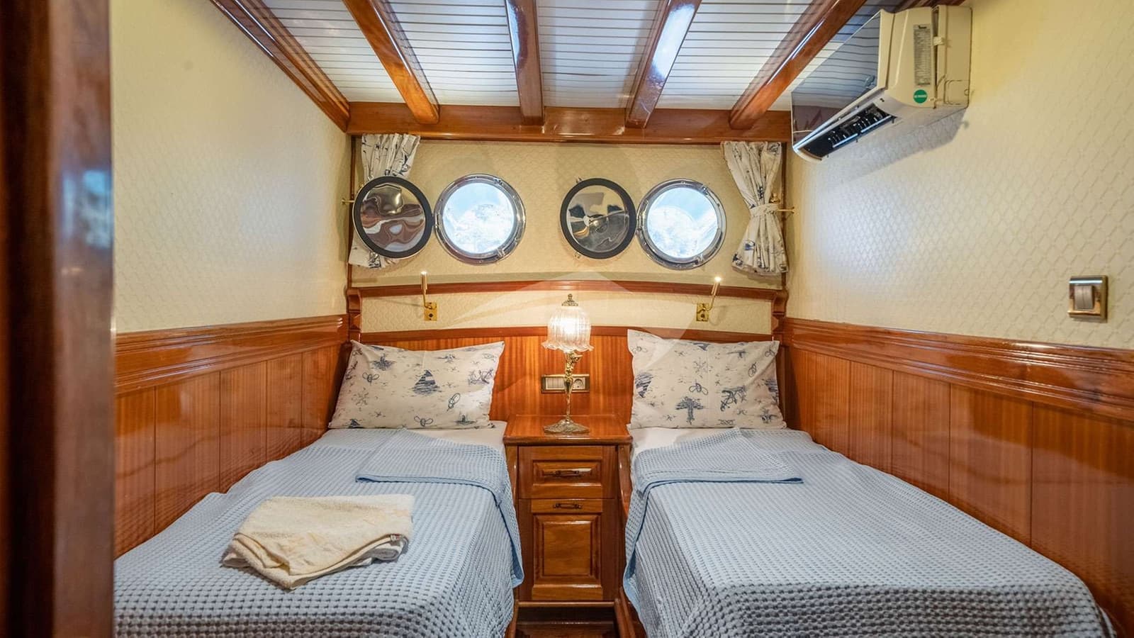 ADMIRAL, photo from the yacht portfolio 12