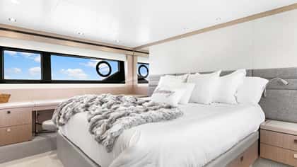 DONE DEAL 21m motor yacht charter, photo 6